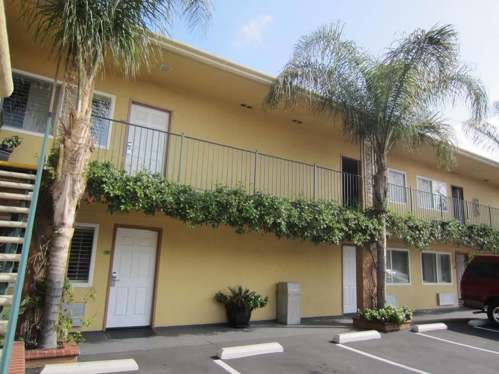 Anaheim Islander Inn And Suites Near Park And Convention Center Exteriör bild