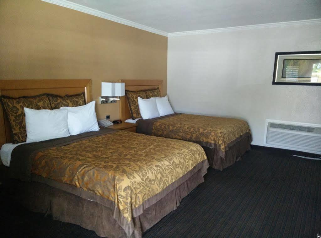 Anaheim Islander Inn And Suites Near Park And Convention Center Exteriör bild