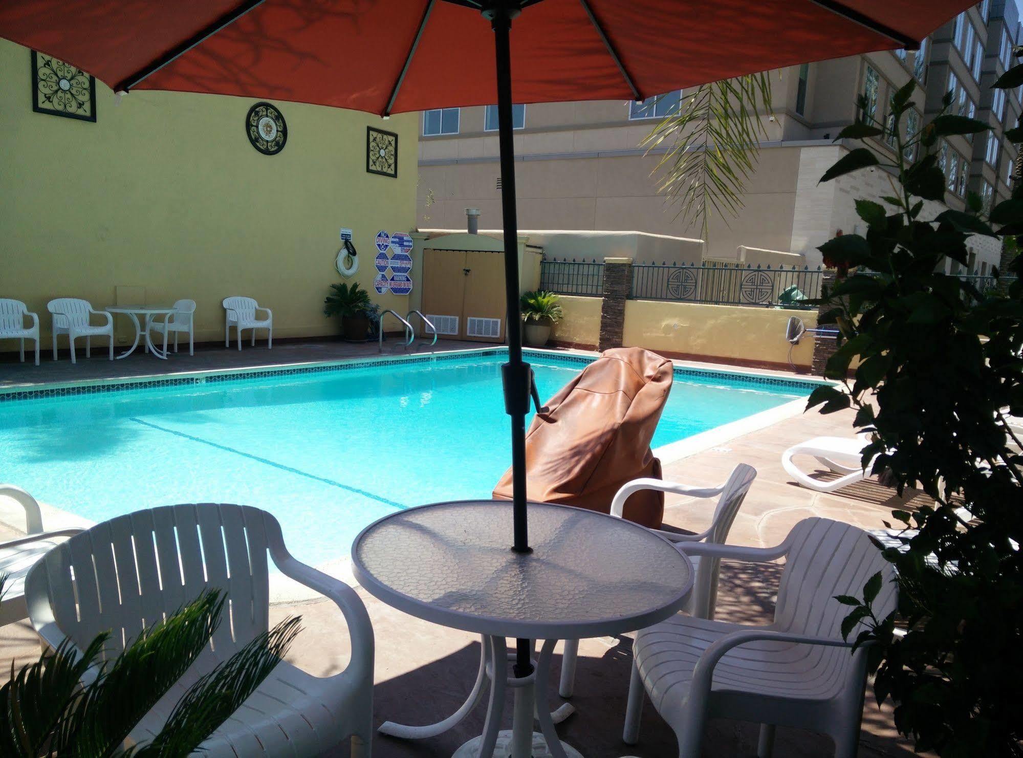 Anaheim Islander Inn And Suites Near Park And Convention Center Exteriör bild