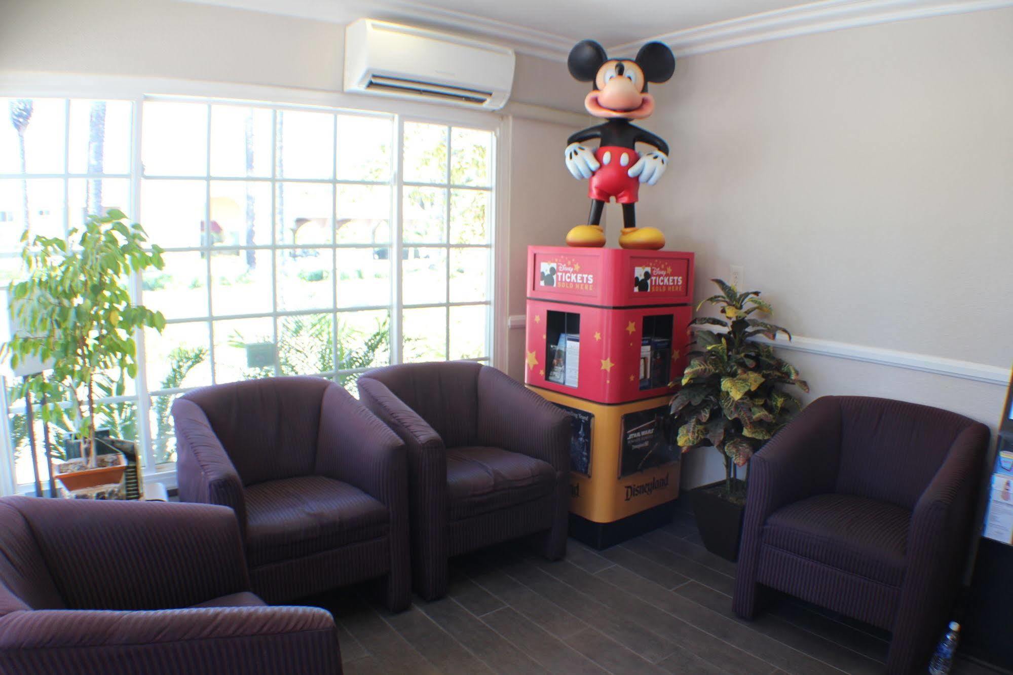 Anaheim Islander Inn And Suites Near Park And Convention Center Exteriör bild