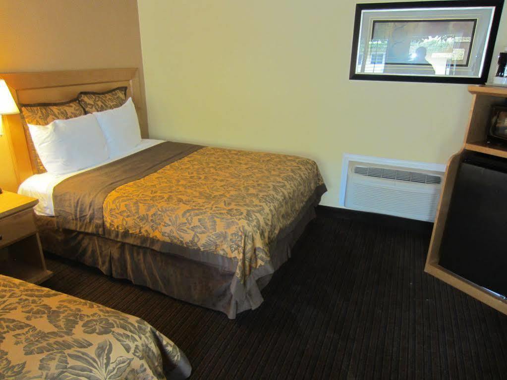 Anaheim Islander Inn And Suites Near Park And Convention Center Exteriör bild